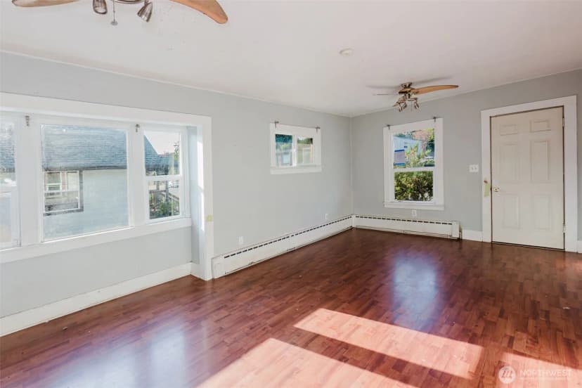 Property photo for 1515 9th Street, Bremerton photo 7