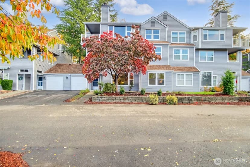 Property photo for 4228 221st Place Se #1083, Issaquah photo 3