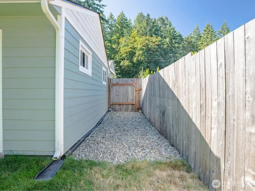 Property photo for 738 Eden Road W, Bremerton photo 23