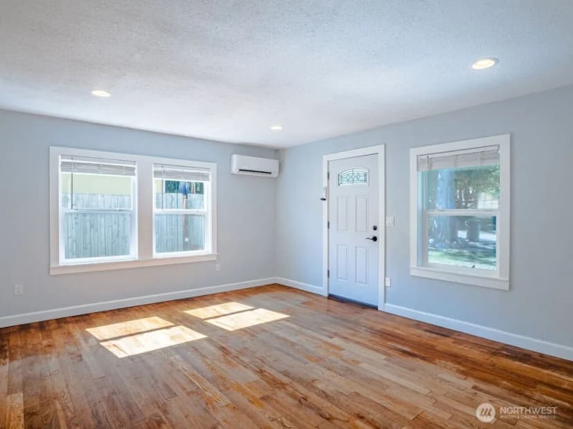 Property photo for 738 Eden Road W, Bremerton photo 3