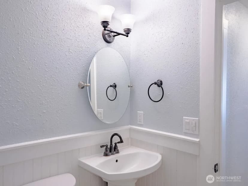 Property photo for 738 Eden Road W, Bremerton photo 16