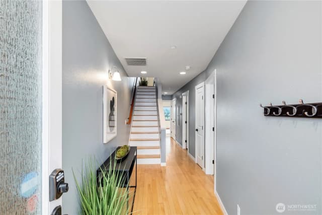 Property photo for 604 S 23rd Street, Tacoma photo 2