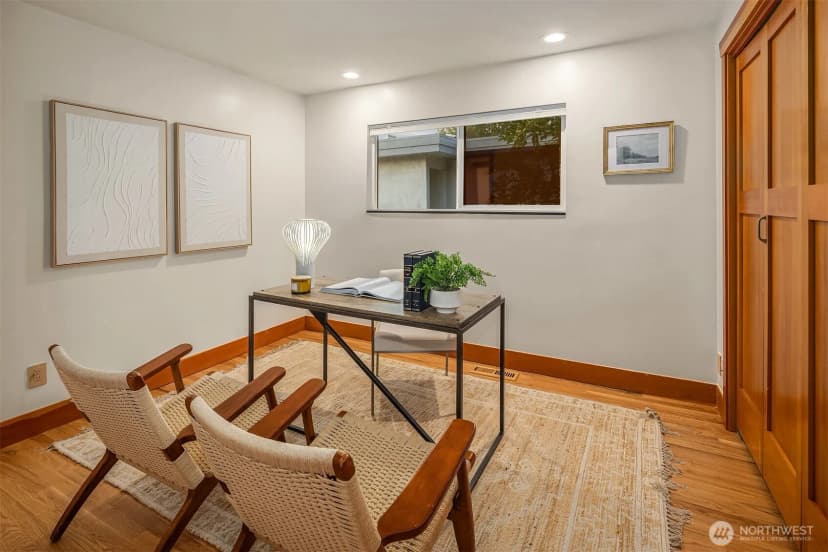 Property photo for 2209 12th Avenue W, Seattle photo 25