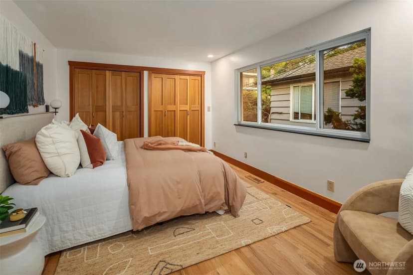 Property photo for 2209 12th Avenue W, Seattle photo 23
