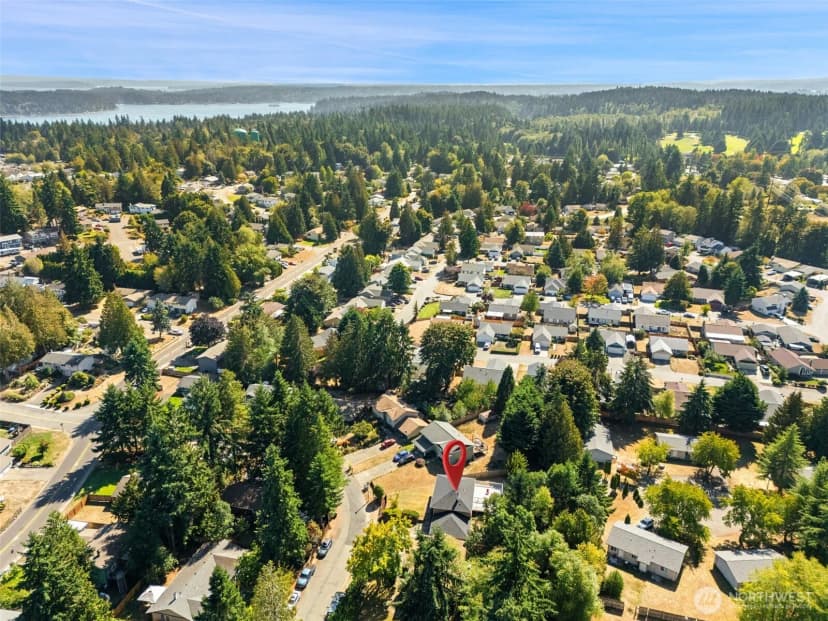 Property photo for 7265 Thasos Avenue Ne, Bremerton photo 35