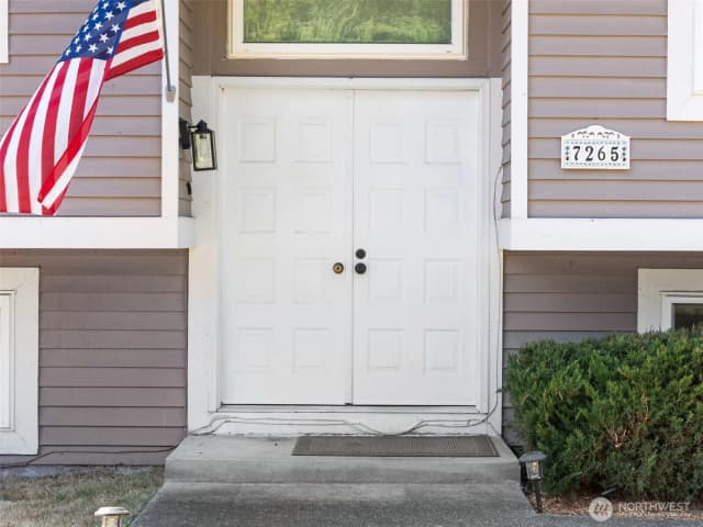 Property photo for 7265 Thasos Avenue Ne, Bremerton photo 3