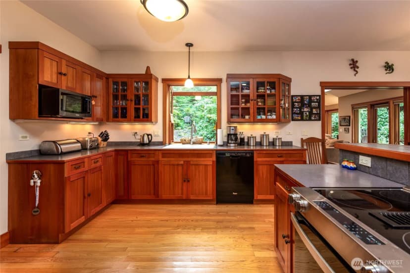 Property photo for 165 Byron Road, Friday Harbor photo 6