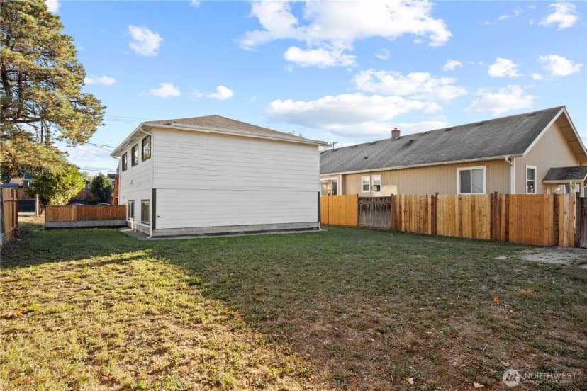 Property photo for 1415 S 56th Street, Tacoma photo 24