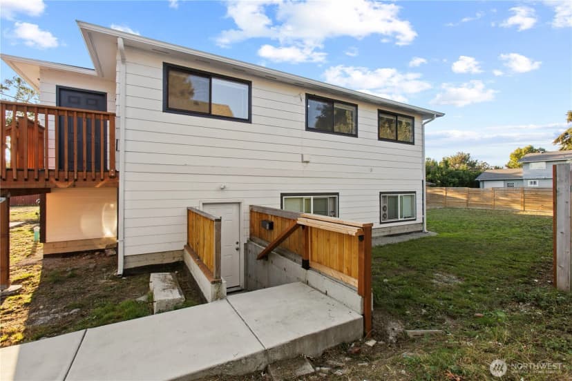 Property photo for 1415 S 56th Street, Tacoma photo 19