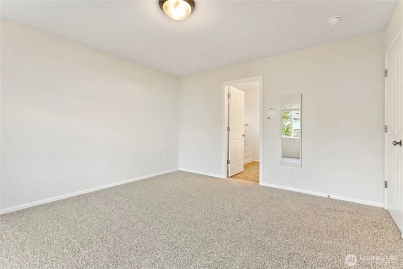 Property photo for 16919 165th Place Se, Renton photo 17