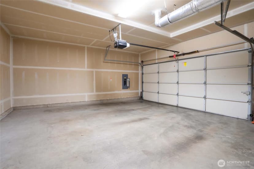 Property photo for 16919 165th Place Se, Renton photo 15