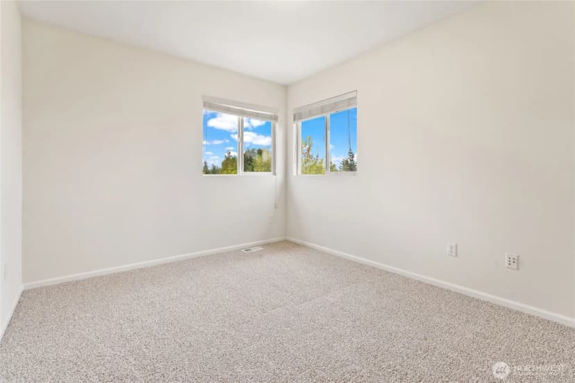 Property photo for 16919 165th Place Se, Renton photo 24