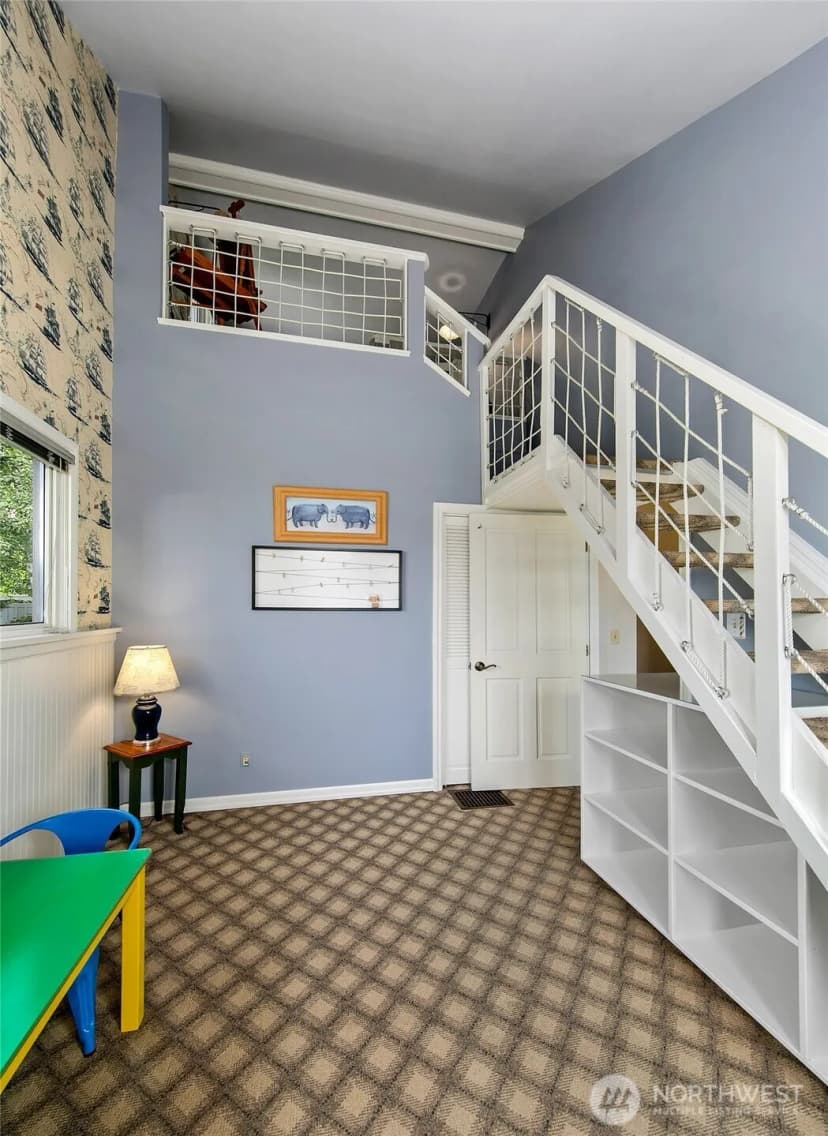 Property photo for 16905 35th Avenue Sw, Burien photo 19
