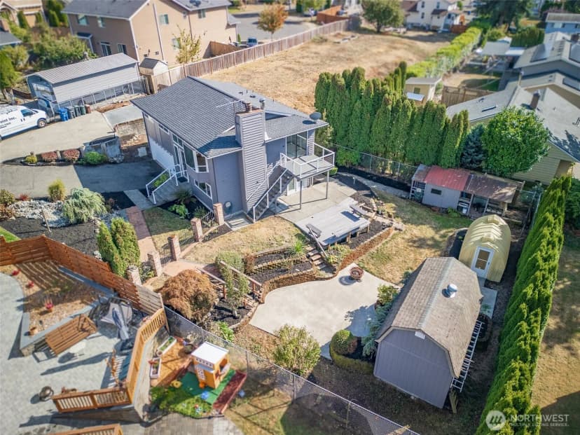Property photo for 12025 9th Ct Sw, Burien photo 4
