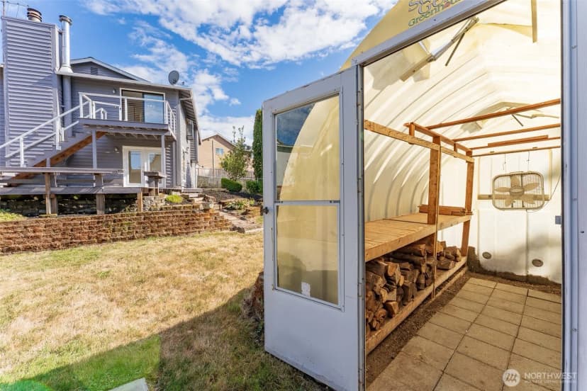 Property photo for 12025 9th Ct Sw, Burien photo 33