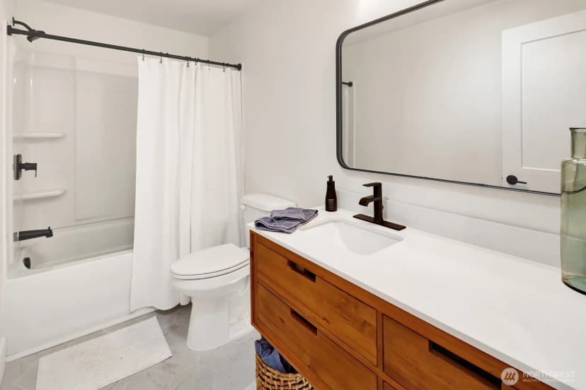 Property photo for 307 Kwanzan Drive, Lynden photo 23