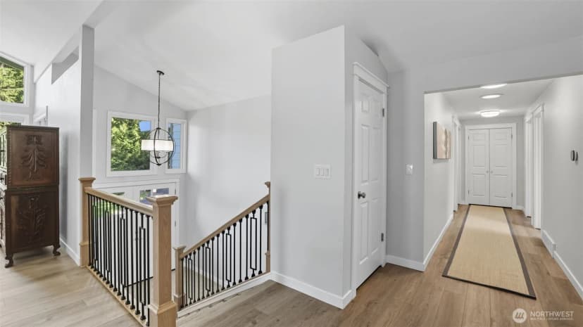 Property photo for 8608 185th Place Sw, Edmonds photo 16