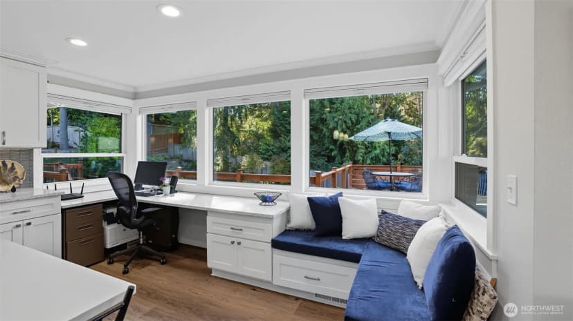 Property photo for 8608 185th Place Sw, Edmonds photo 9