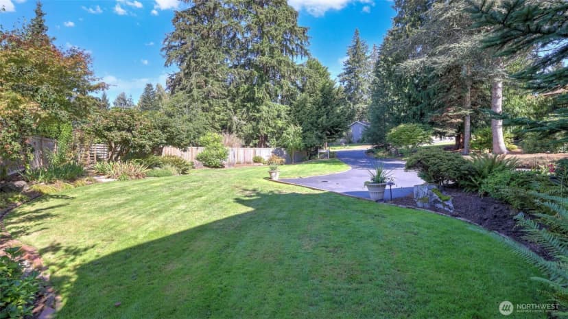 Property photo for 8608 185th Place Sw, Edmonds photo 33