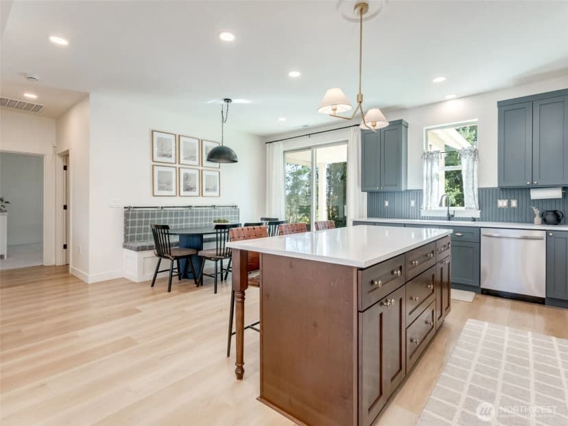 Property photo for 11221 Ne 279th Street, Battle Ground photo 14