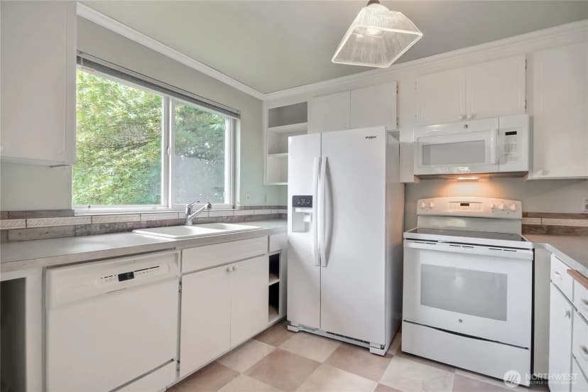 Property photo for 31532 36th Avenue Sw, Federal Way photo 12