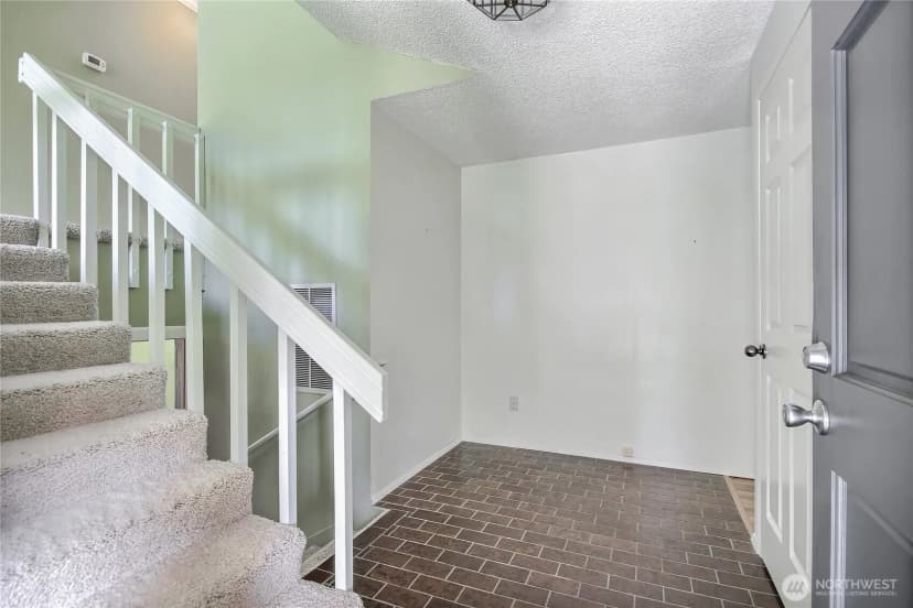 Property photo for 31532 36th Avenue Sw, Federal Way photo 3