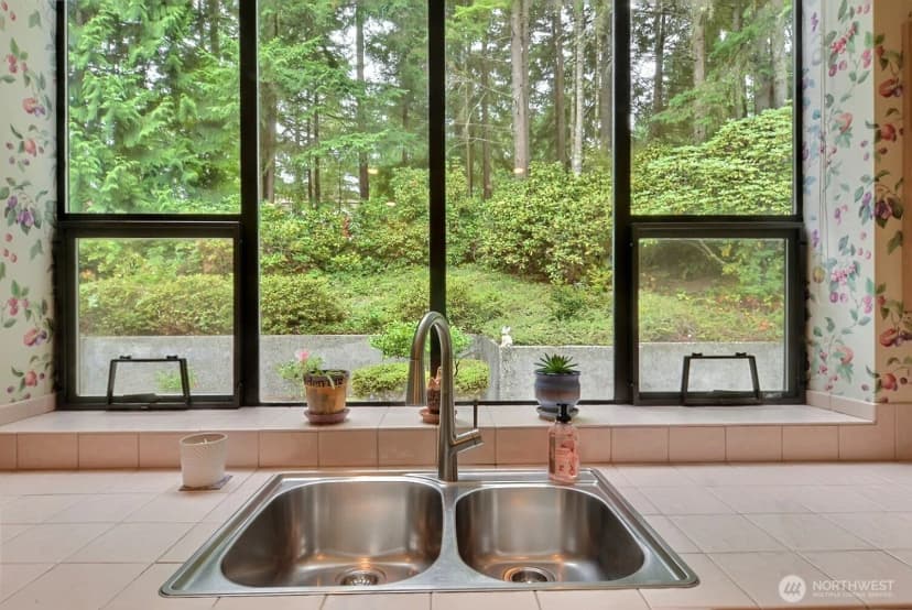 Property photo for 13112 Foxglove Drive Nw, Gig Harbor photo 10
