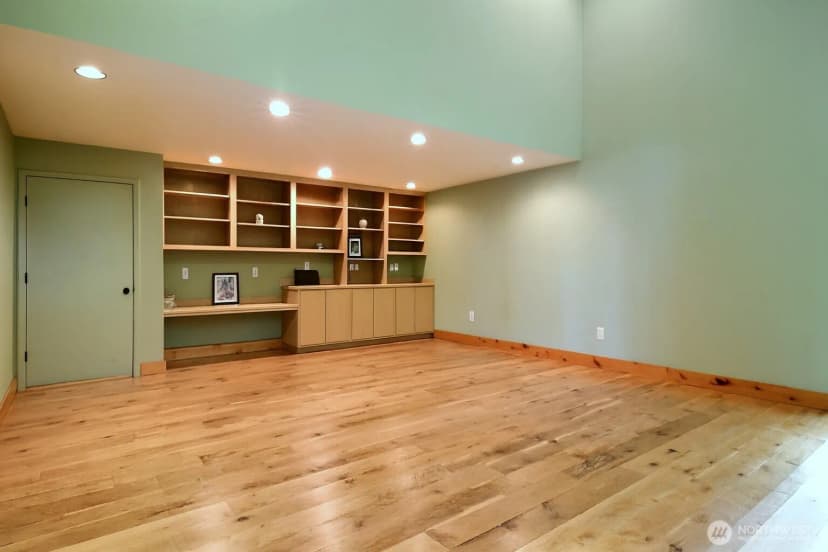 Property photo for 13112 Foxglove Drive Nw, Gig Harbor photo 15
