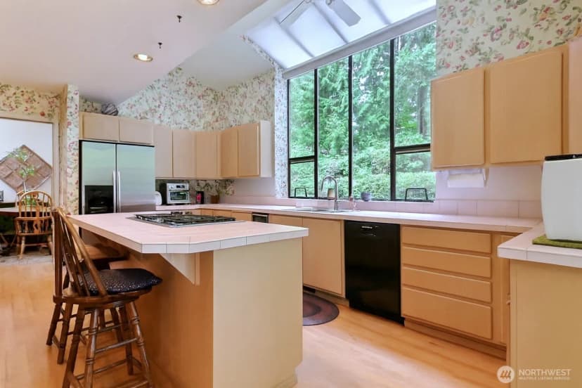 Property photo for 13112 Foxglove Drive Nw, Gig Harbor photo 9