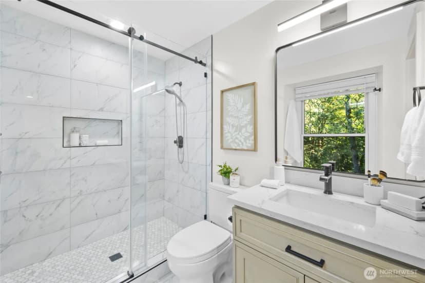 Property photo for 17134 Ne 84th Street, Redmond photo 15