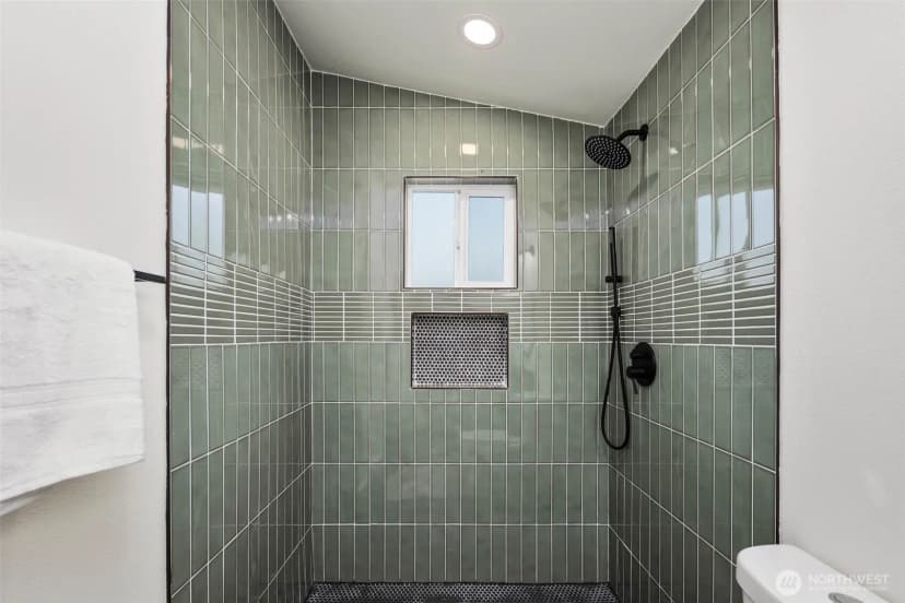 Property photo for 3709 Sw 335th Street, Federal Way photo 23