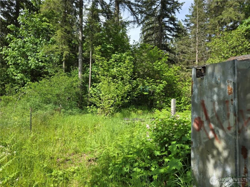 Property photo for 46400 Baker Loop Road, Concrete photo 10