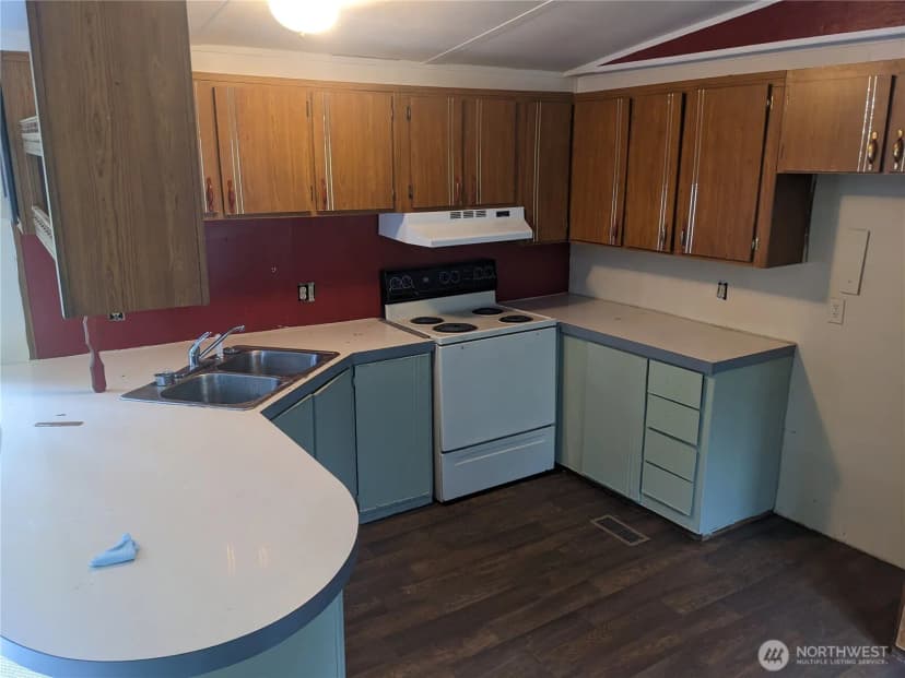 Property photo for 46400 Baker Loop Road, Concrete photo 6