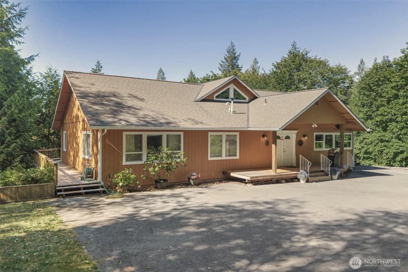 Property photo for 16705 92nd Street Nw, Lakebay photo 3