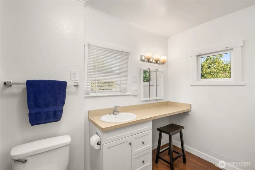 Property photo for 4208 S Genesee Street, Seattle photo 12
