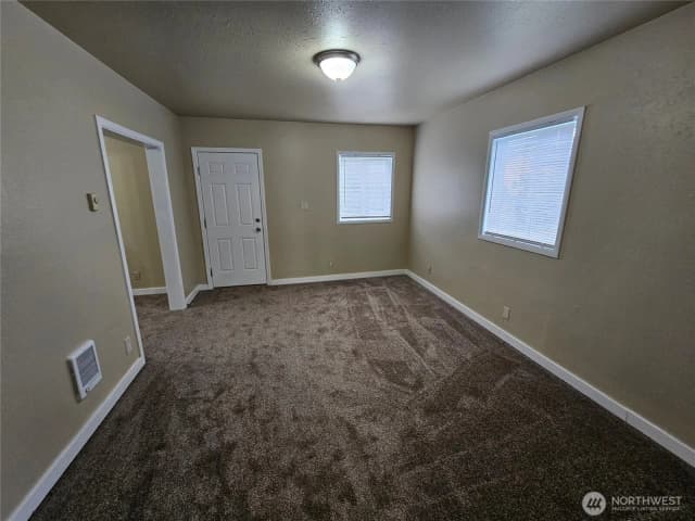 Property photo for 329 24th Street, Longview photo 2