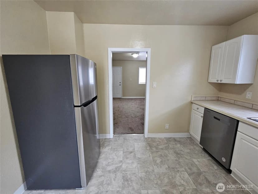 Property photo for 329 24th Street, Longview photo 9