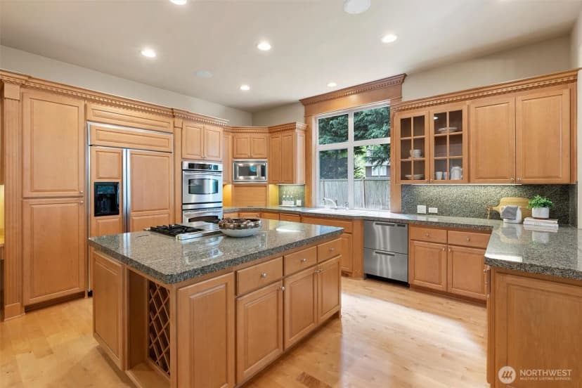 Property photo for 8407 Se 69th Place, Mercer Island photo 12