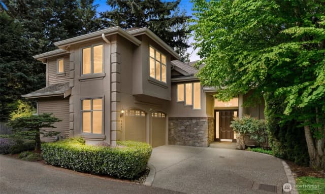 Property photo for 8407 Se 69th Place, Mercer Island