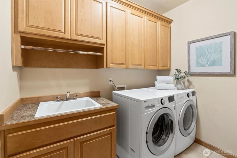 Property photo for 8407 Se 69th Place, Mercer Island photo 14