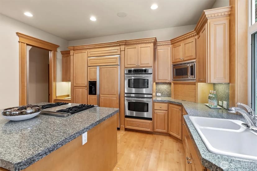Property photo for 8407 Se 69th Place, Mercer Island photo 13