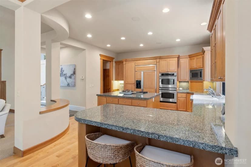 Property photo for 8407 Se 69th Place, Mercer Island photo 10