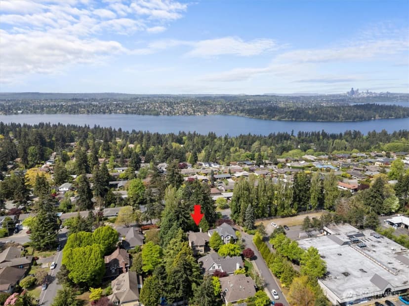 Property photo for 8407 Se 69th Place, Mercer Island photo 30