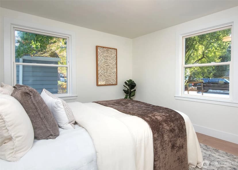 Property photo for 2310 Ne 94th Street, Seattle photo 17