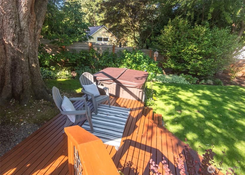 Property photo for 2310 Ne 94th Street, Seattle photo 37