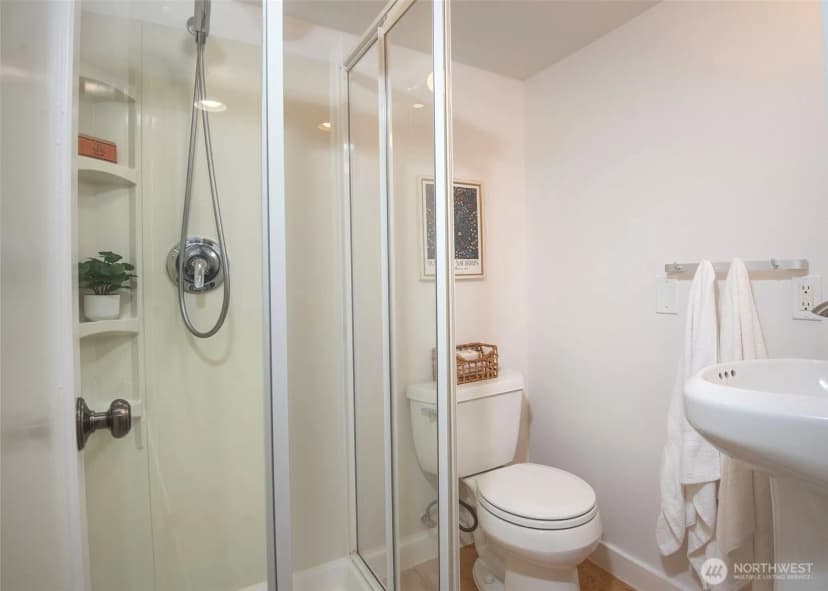 Property photo for 2310 Ne 94th Street, Seattle photo 27