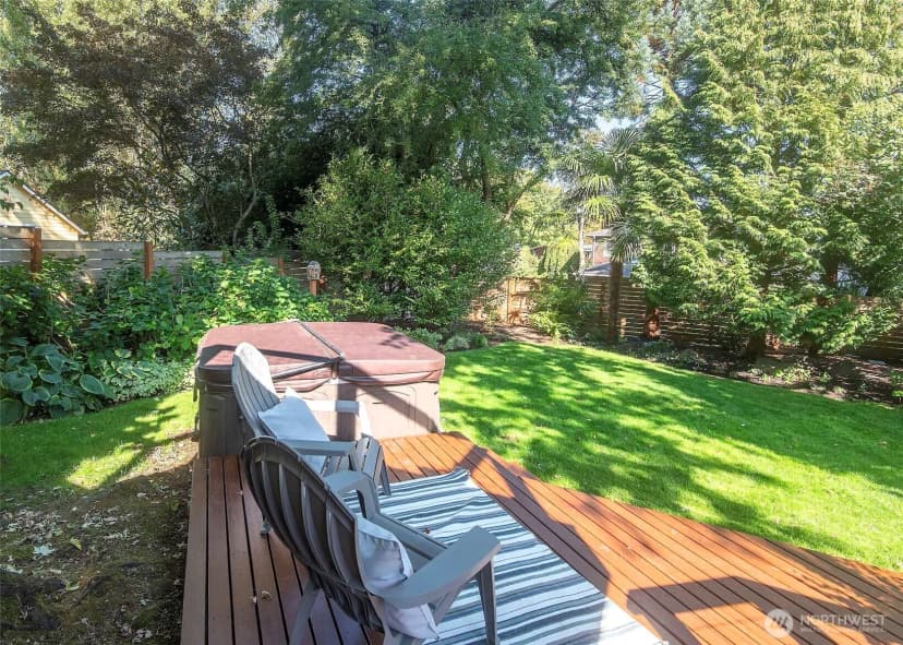 Property photo for 2310 Ne 94th Street, Seattle photo 38