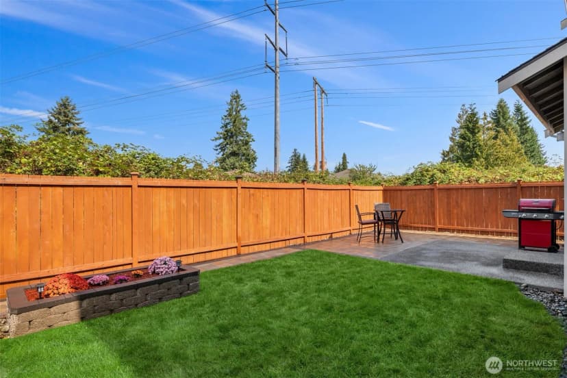 Property photo for 3215 92nd Place Se, Everett photo 17