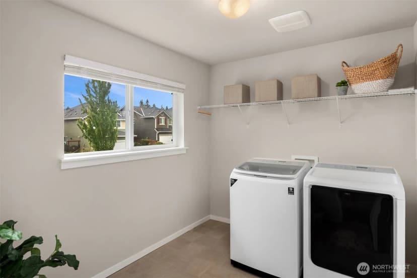 Property photo for 3215 92nd Place Se, Everett photo 23