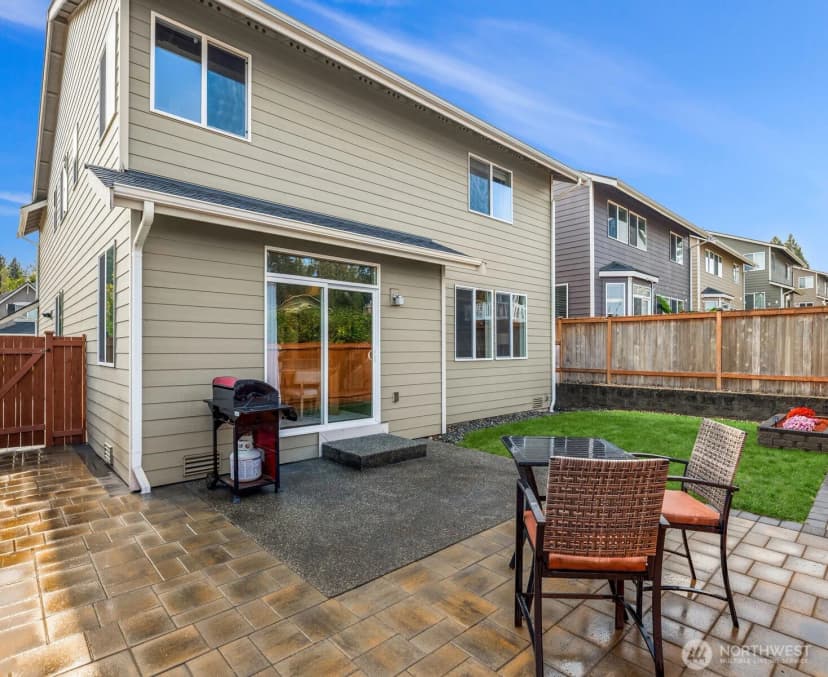 Property photo for 3215 92nd Place Se, Everett photo 14